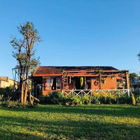 Dugiang Homestay Buon Ma Thuot Buitenkant foto